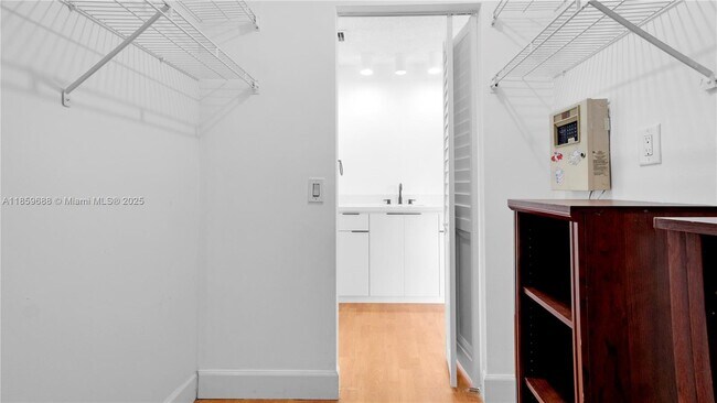 Building Photo - 6460 NW 170th Terrace