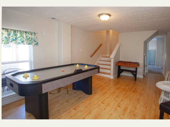 Building Photo - 3109 Sandfiddler Rd