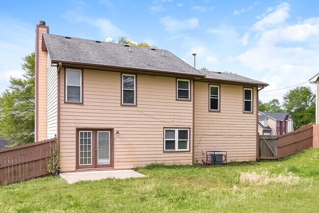 Building Photo - 3642 Cameron Hills Pl