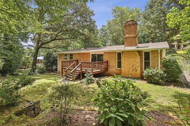 Building Photo - 3705 Donaldson Dr NE