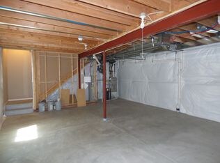 Building Photo - Modern & Convenient 3BR/3BA Home! AVAIL 07/15