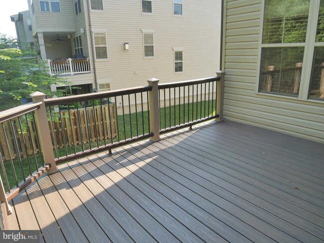 Building Photo - 23289 Tradewind Dr