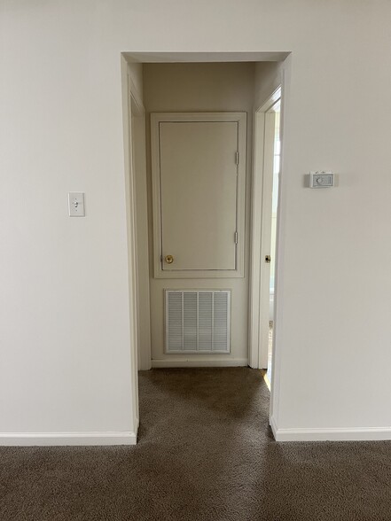 Building Photo - 8094 Highway 23