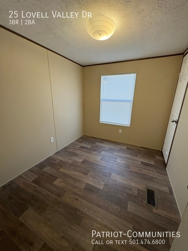 Building Photo - 25 Lovell Valley Dr