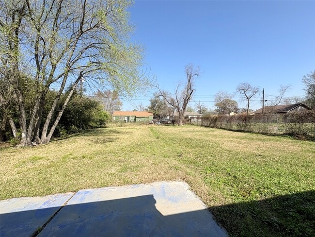 Building Photo - 13307 Force St