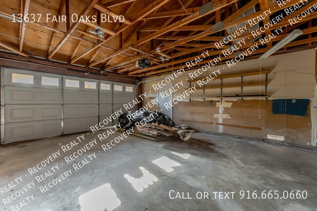 Building Photo - 13637 Fair Oaks Blvd