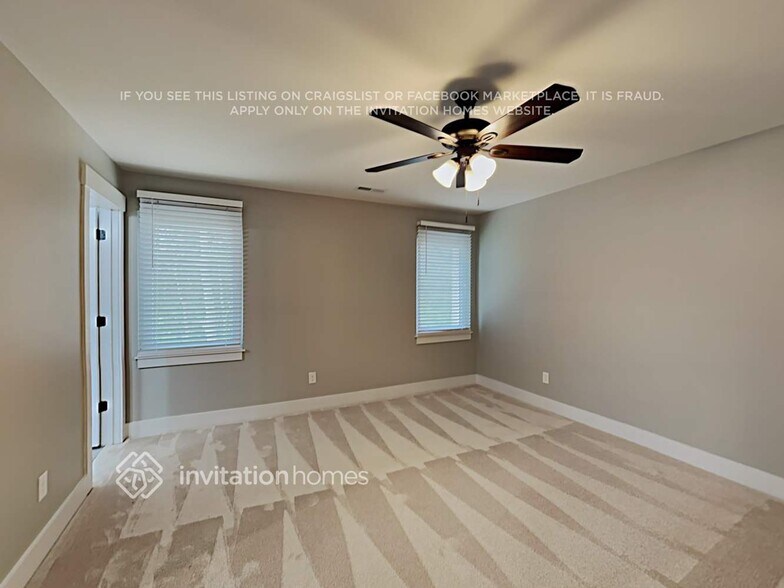 Building Photo - 524 W Main St