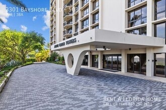 Building Photo - 3301 Bayshore Blvd