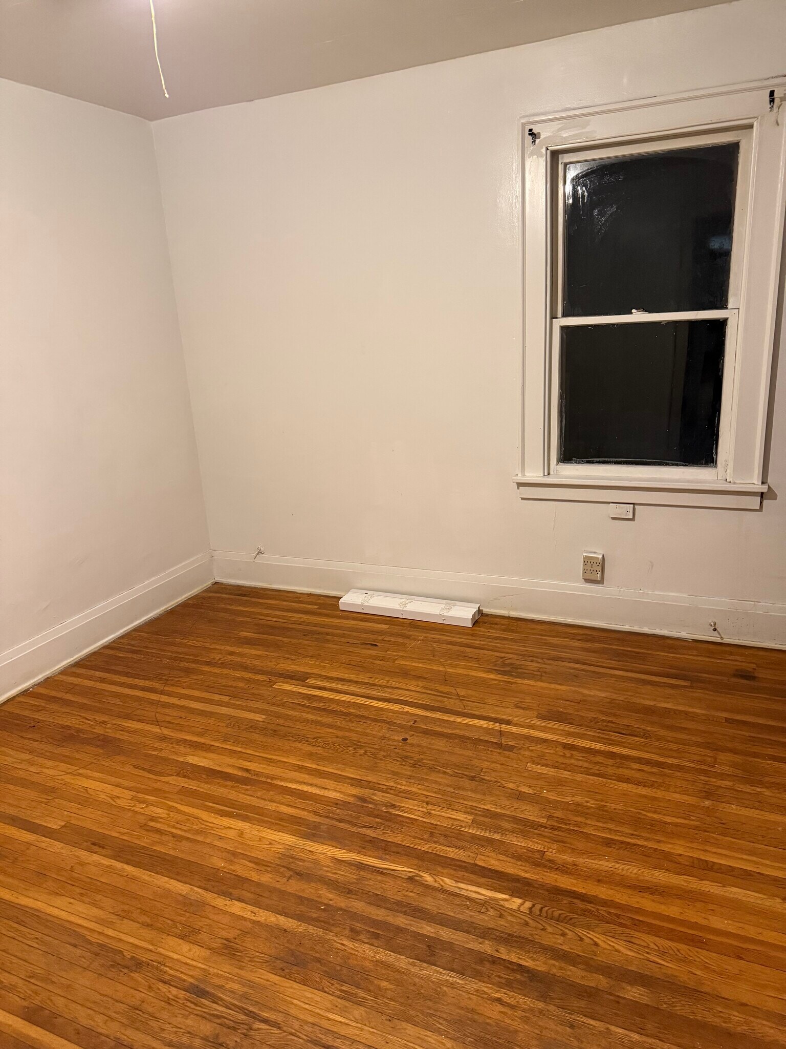 Building Photo - 470 Winspear Ave