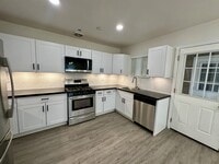 Building Photo - 13239 Idyl Dr