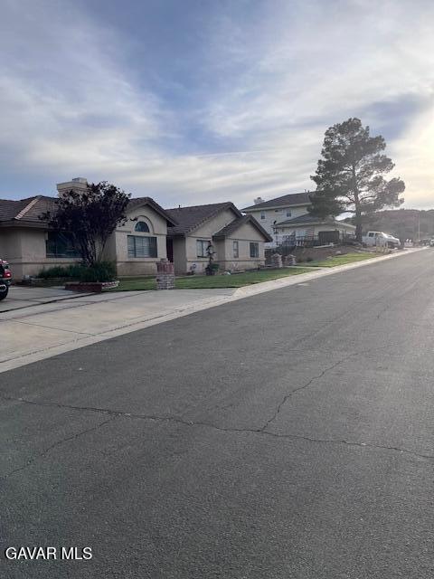 Building Photo - 2640 Bridle Path Dr