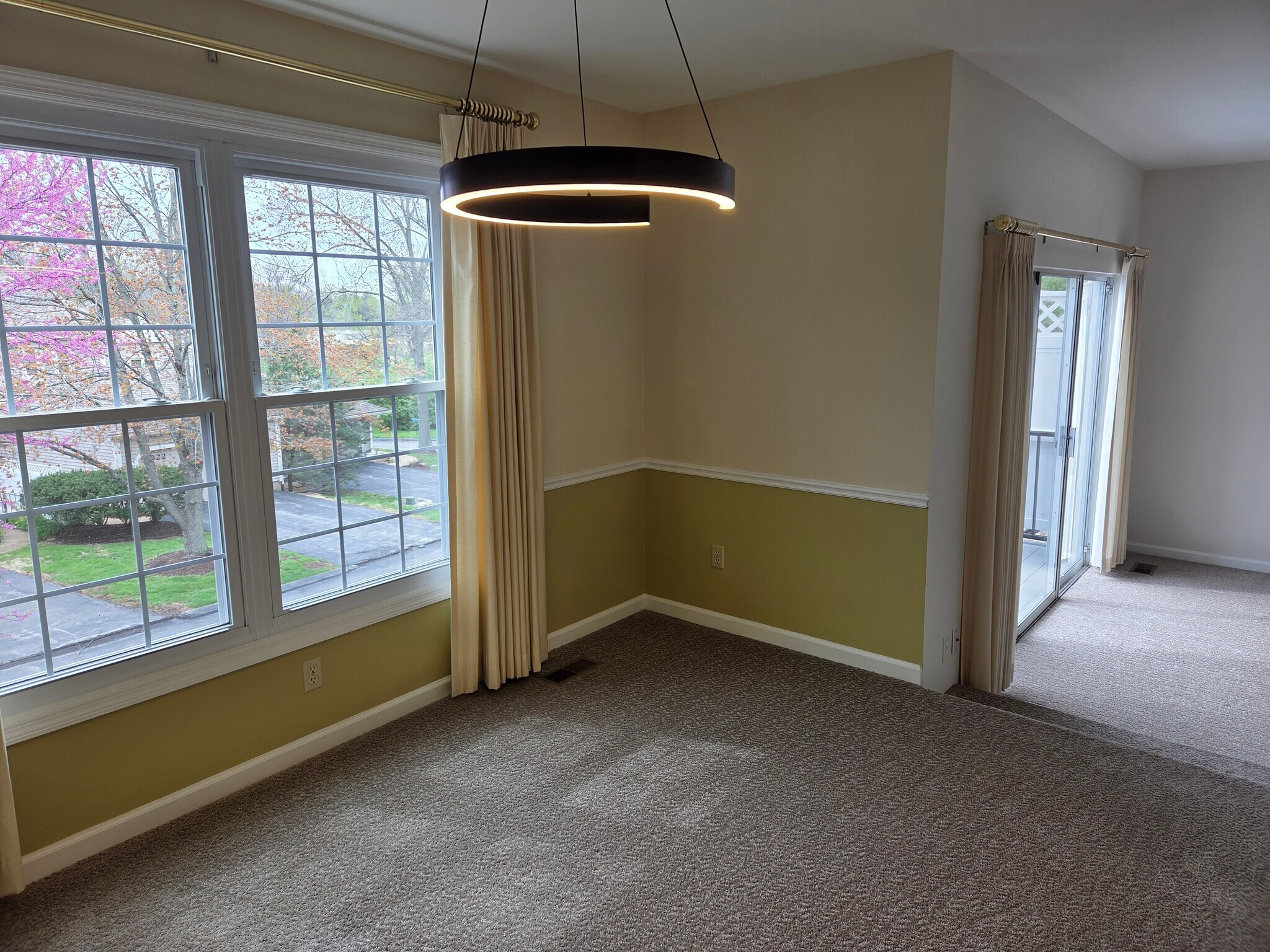 Building Photo - 2313 Manor Lake Ct