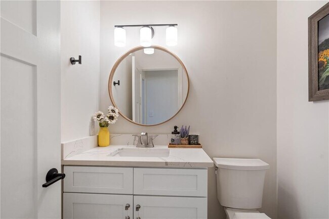 Building Photo - 181 Arrowood Ln