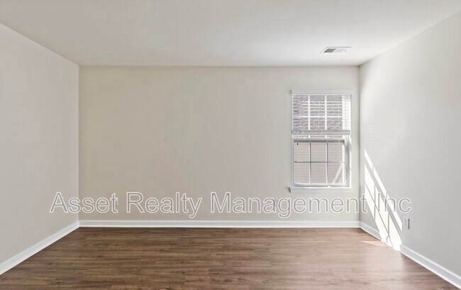 Building Photo - 2326 McCampbell Wells Way