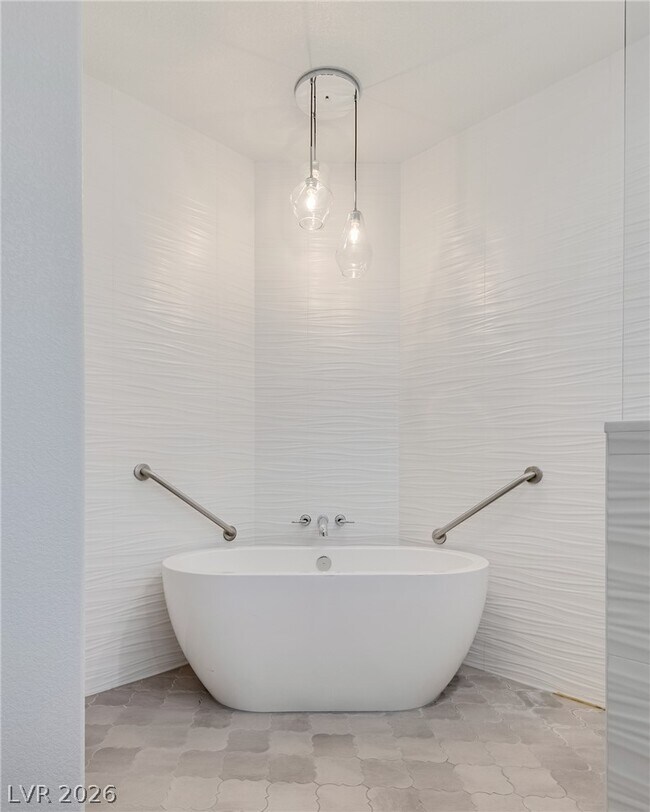 Building Photo - 2508 Sandilands Dr