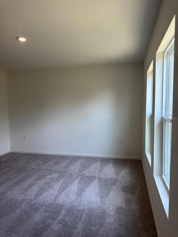 Building Photo - 993 Ambleside Dr