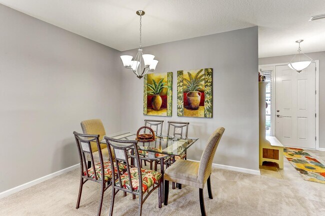Building Photo - 94264 Woodbrier Cir