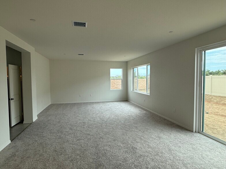 Building Photo - 9683 Manza Ct