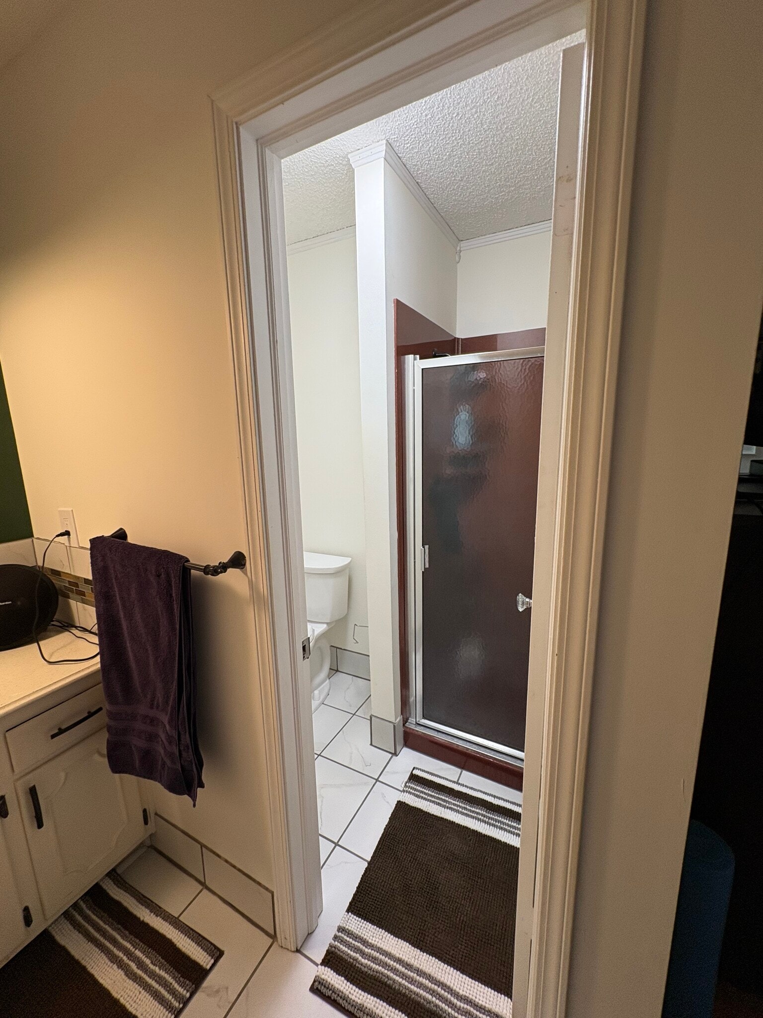 shower - 10300 W 48th St