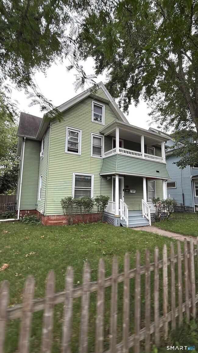 Building Photo - 1239 Forest Rd