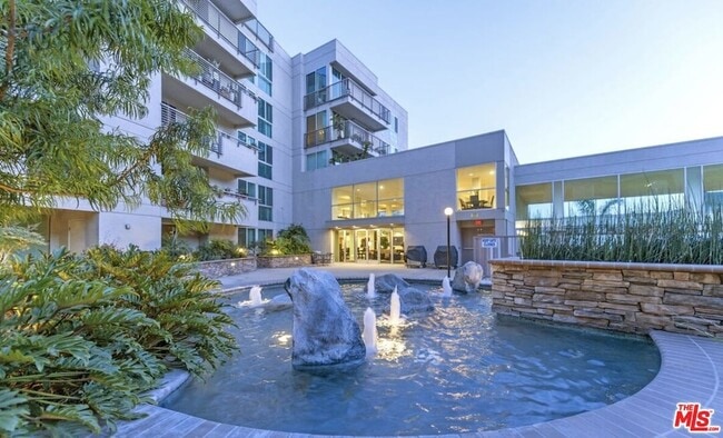 Building Photo - 267 San Pedro St