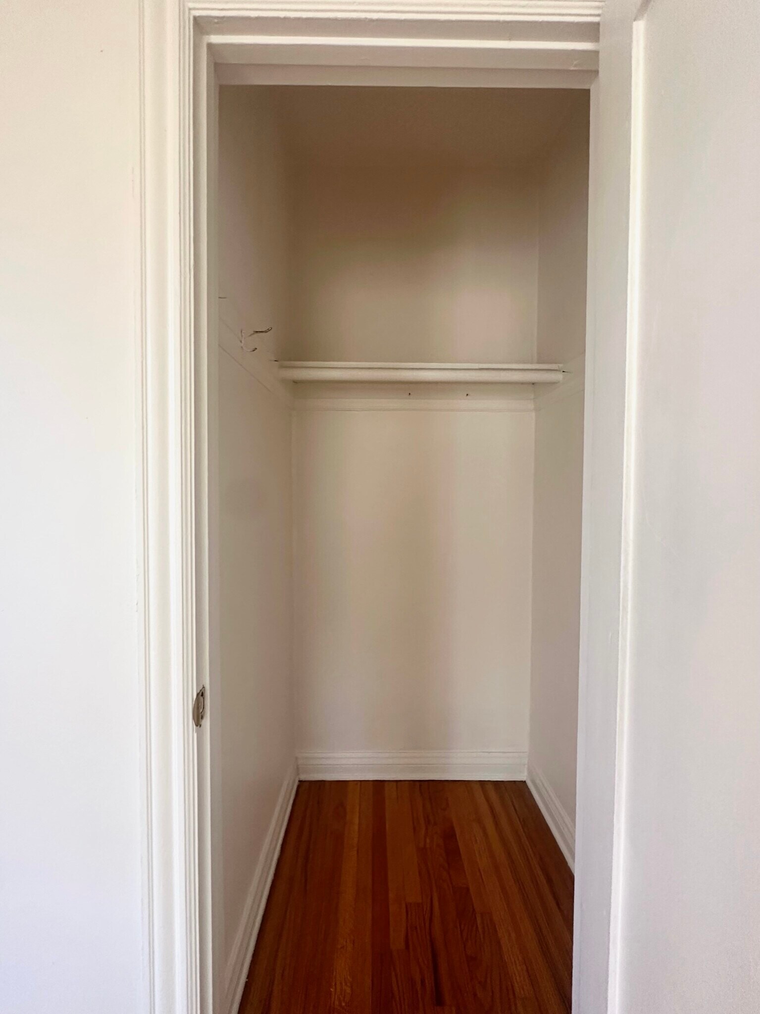 Closet Master Bedroom - 719 1/2 N Ridgewood Pl