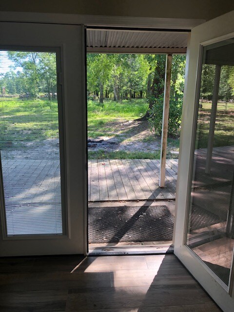 Building Photo - 3067 E Claire Dr