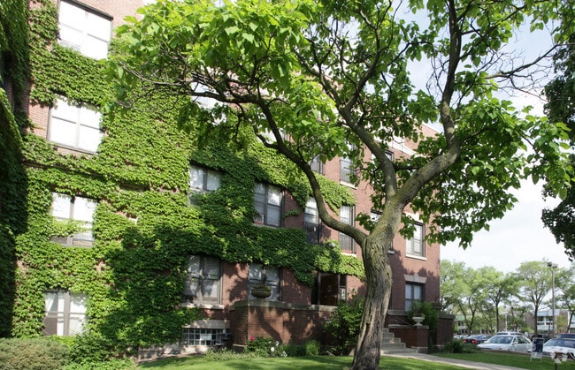 Building Photo - 5457-5459 S. Blackstone Avenue