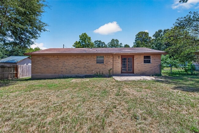 Building Photo - 102 Libby Cir