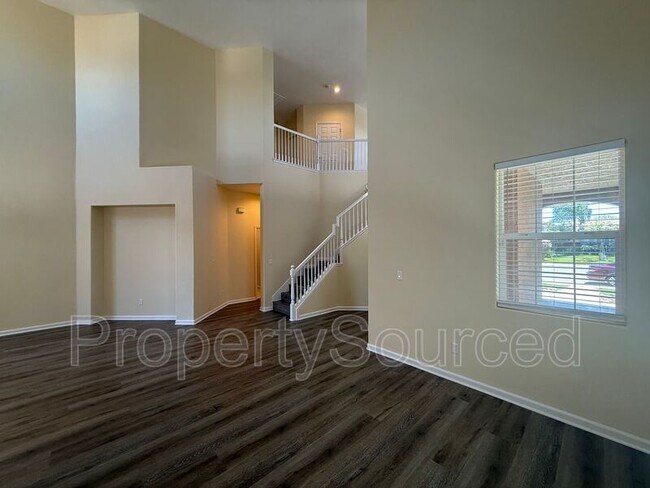 Building Photo - 1633 Sparrowhawk St
