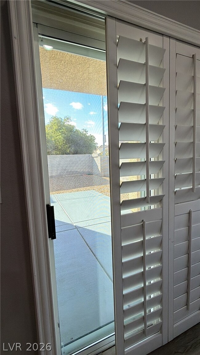 Building Photo - 2215 Heavenly Lights Ave