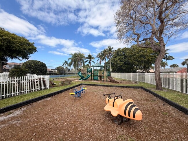 Building Photo - 9856 Watermill Cir