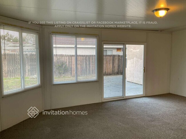 Building Photo - 31089 Tecumseh Ct