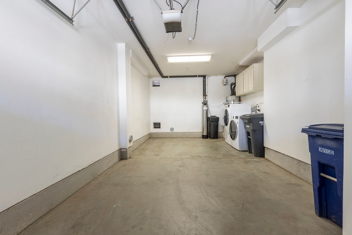 Building Photo - 1143 Terracina Ln