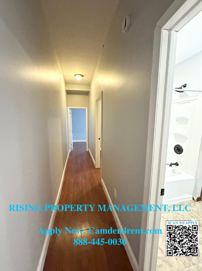 Building Photo - 422 Chambers Ave