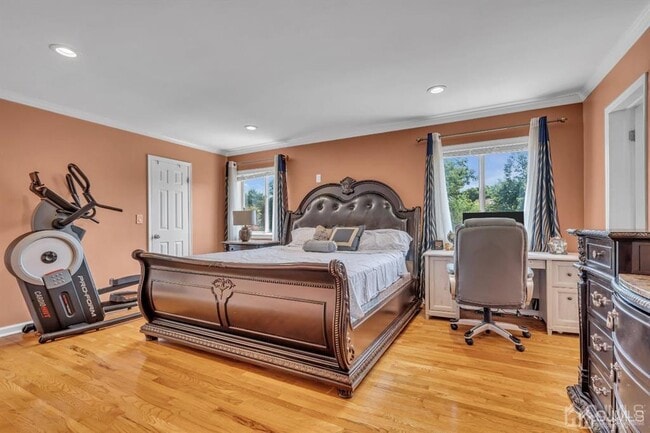 Building Photo - 47 Woodland Way