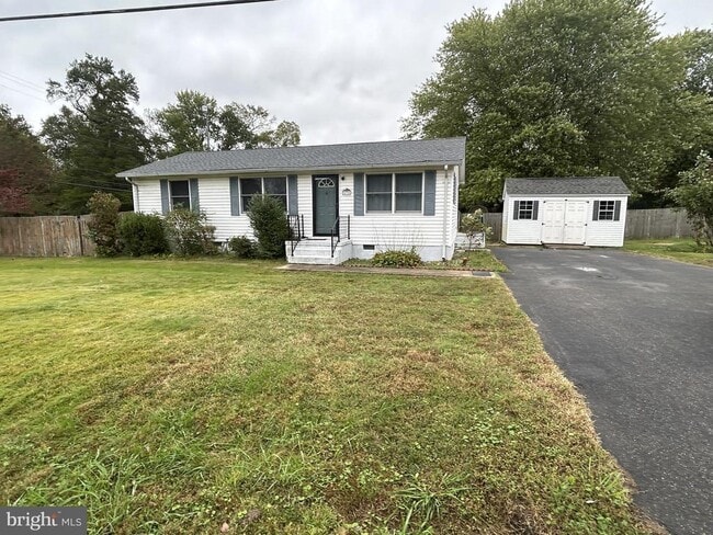 Building Photo - 26326 Skyview Dr