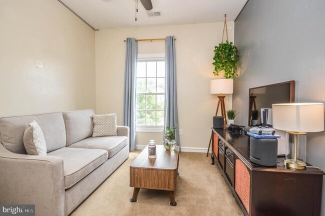 Building Photo - 6242 Levi Ct