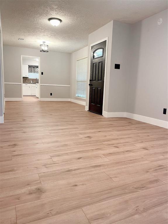 Building Photo - 11807 Monticeto Ln