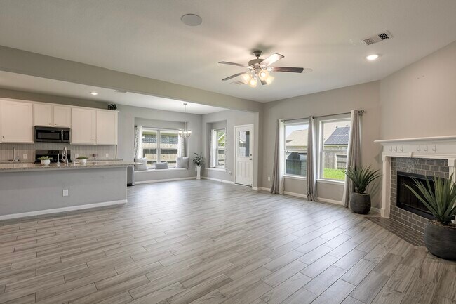 Building Photo - 23807 Brenta Valley Dr