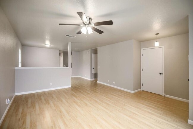 Building Photo - 8412 Fall Meadow Ln