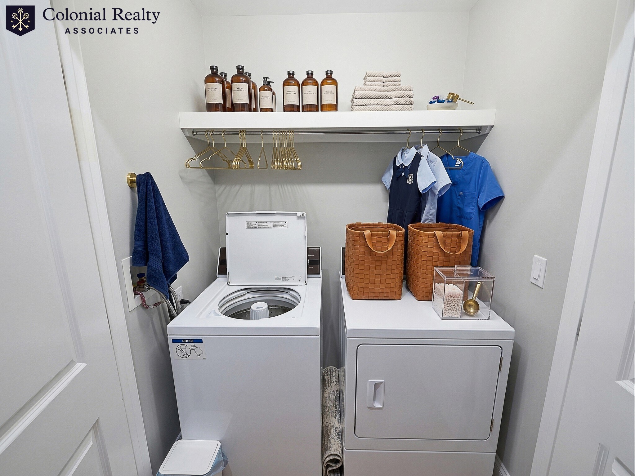 Building Photo - 42 Parsons St