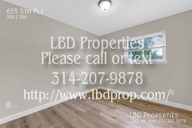 Building Photo - 655 5th Plaza