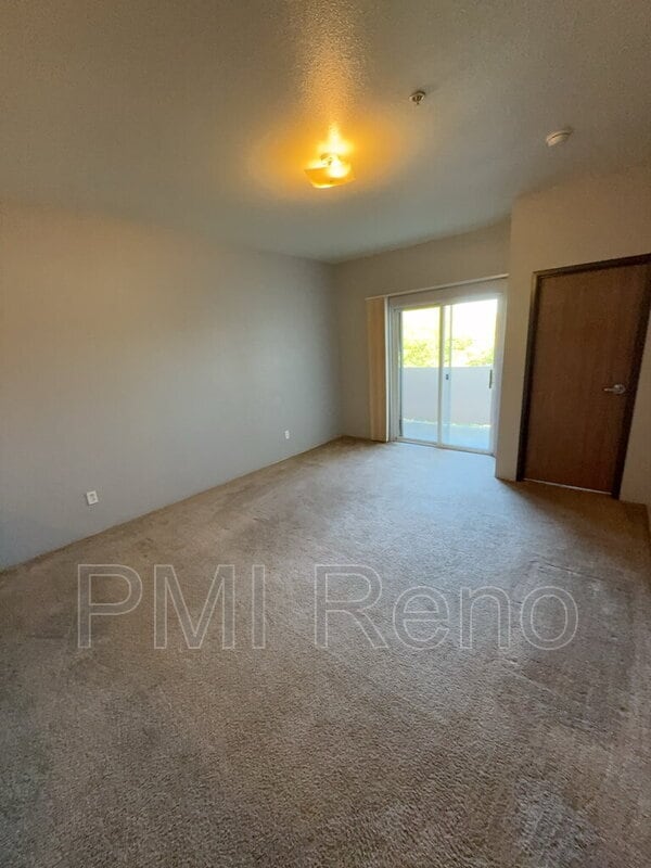 Building Photo - 1600 I St