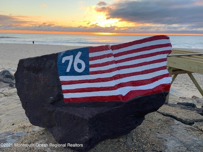 Building Photo - 57-61 Brighton Avenue Unit 303