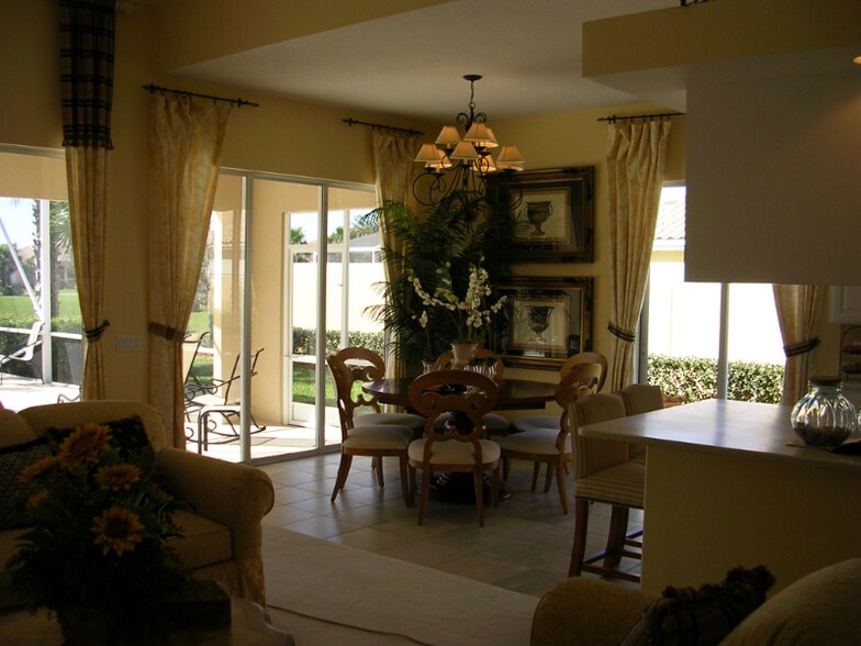 Primary Photo - 11300 SW Northland Dr