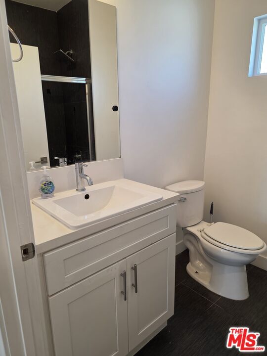 Building Photo - 2765 1/2 W 12th St