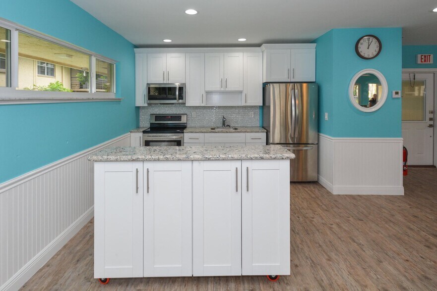 Building Photo - 1251 NW 13th St