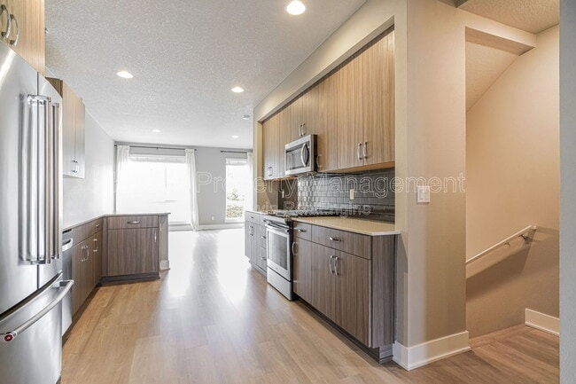 Building Photo - 17346 SW Kite Ln