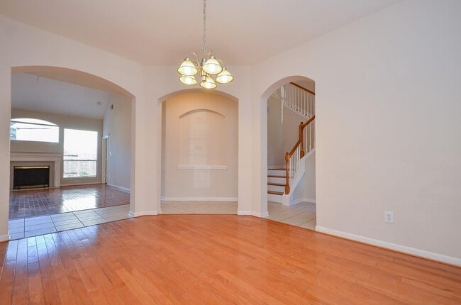 Building Photo - 5519 Poundstone Ct